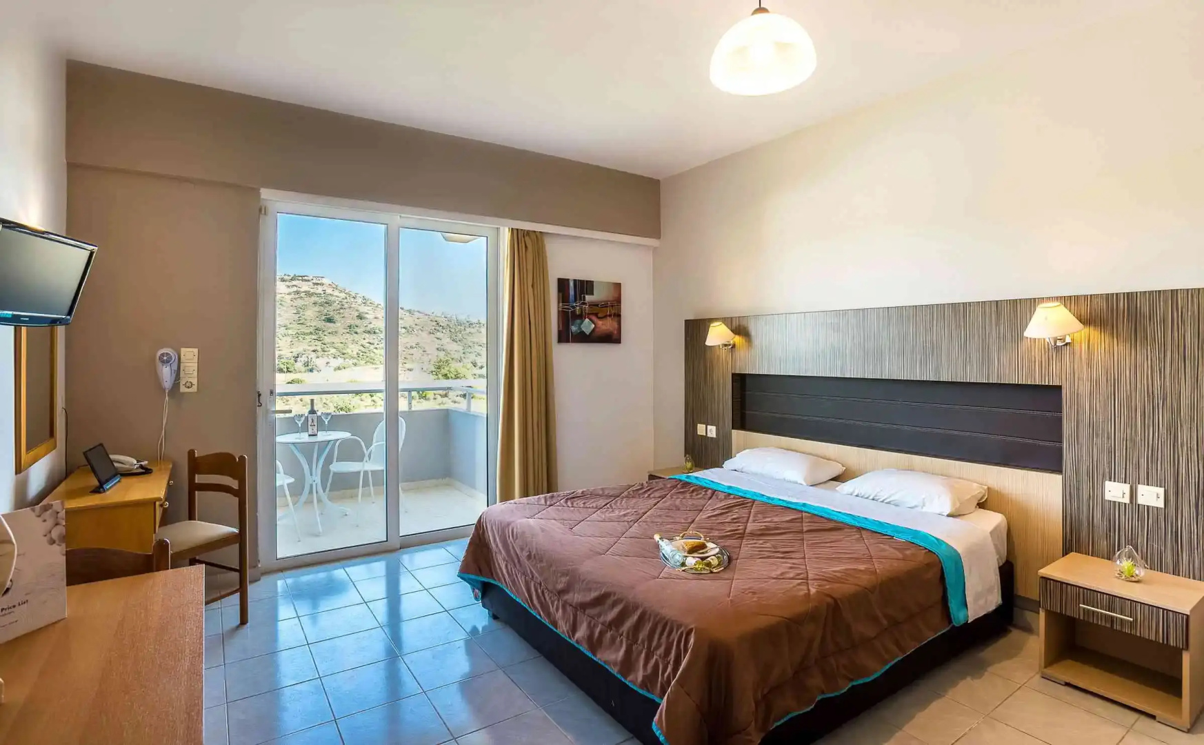 Foto - Zoes Hotel & Suites