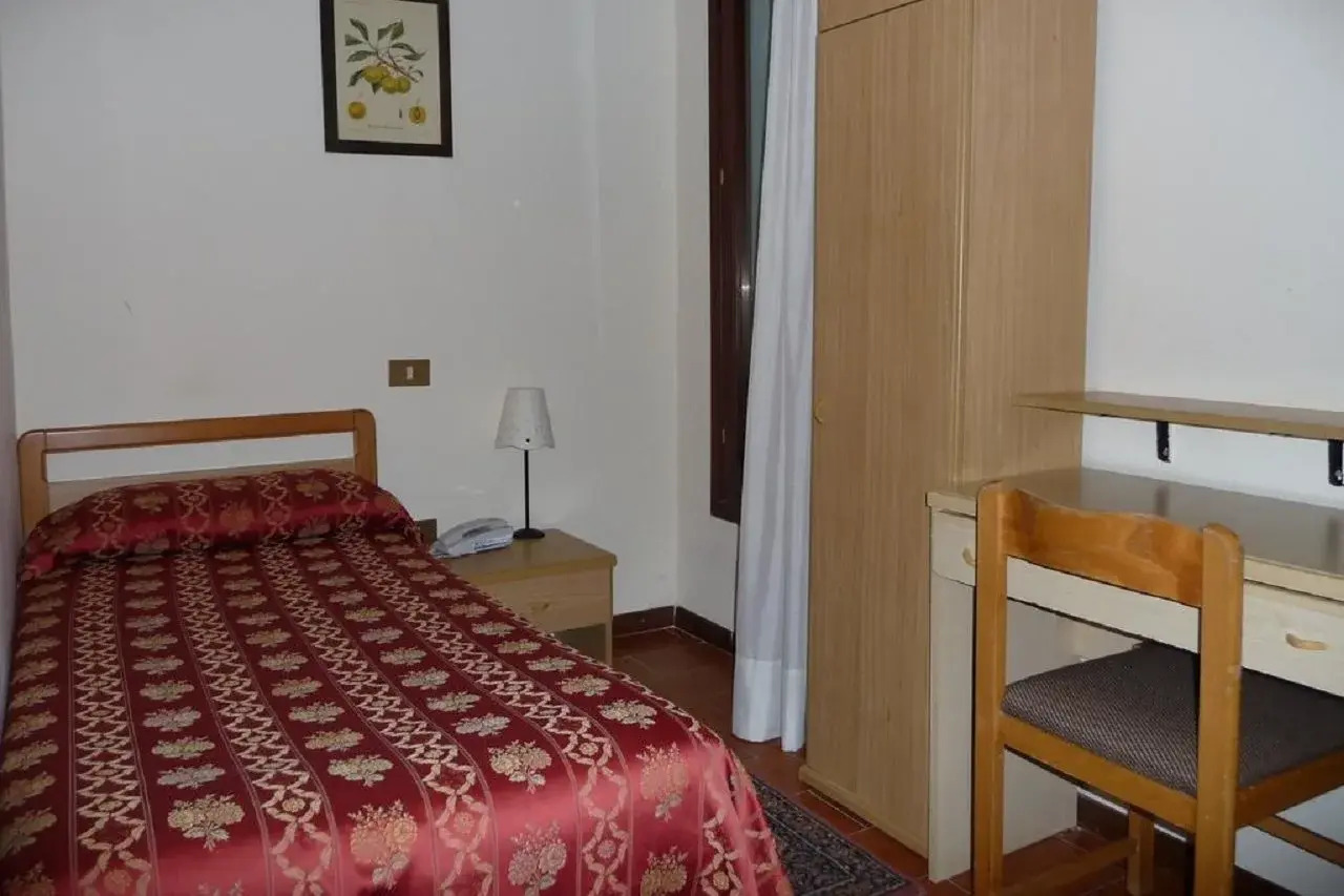 Photo - Hotel Tivoli