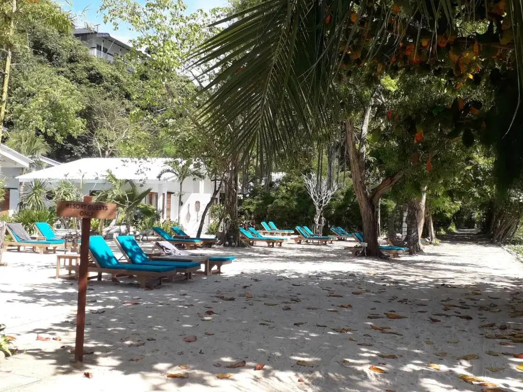 Photo - The Mooring Resort