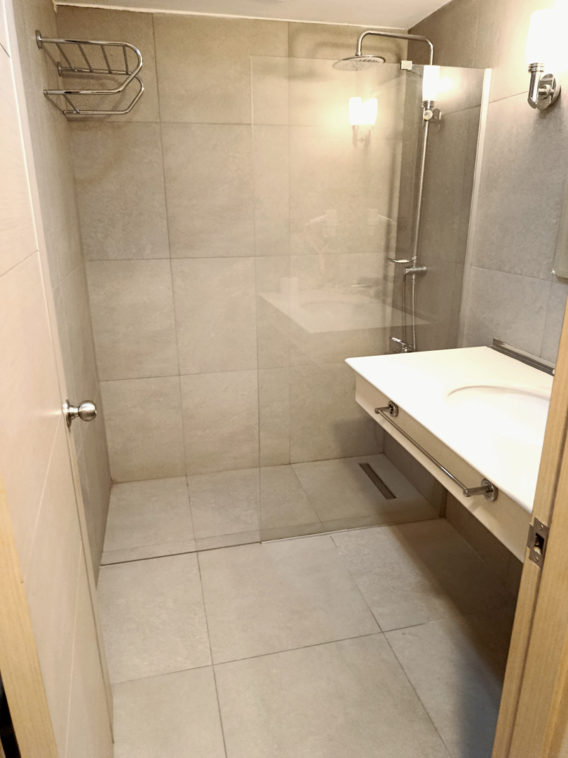 Photo - Midas Hotel