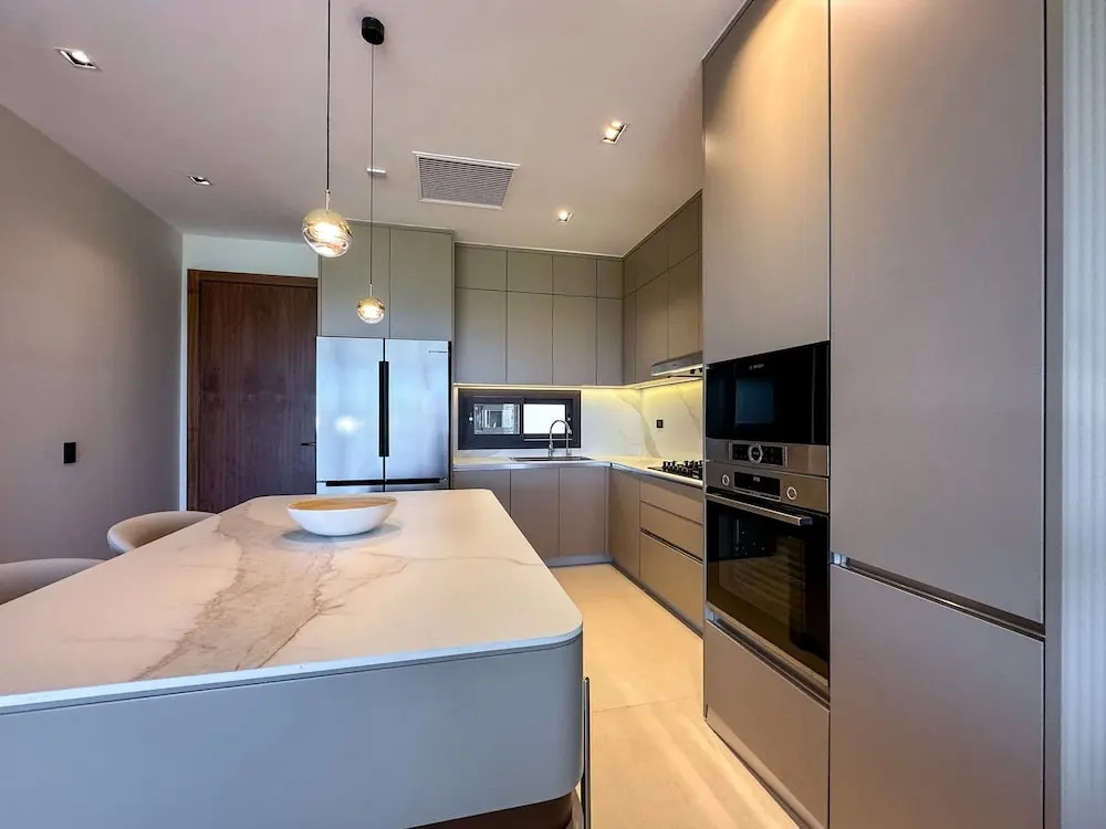 Marina Garden 2 Bedroom Apartment With Picuzzi