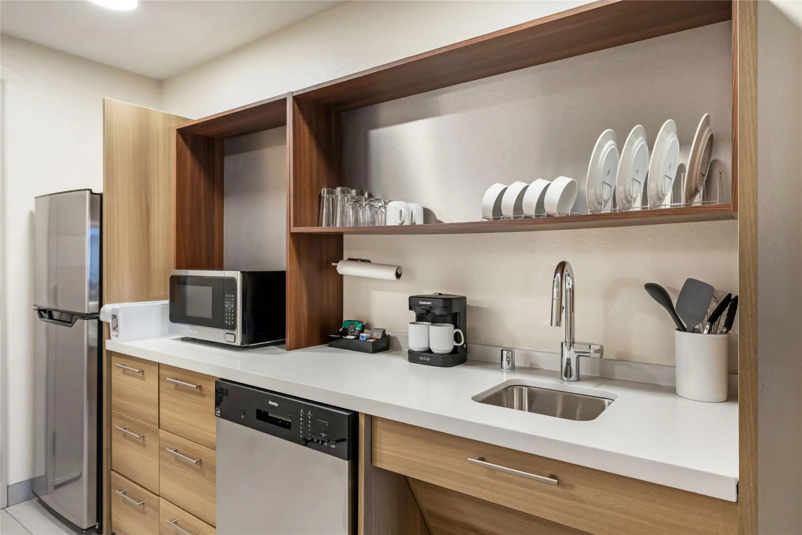 Photo - Home2 Suites By Hilton Madison East