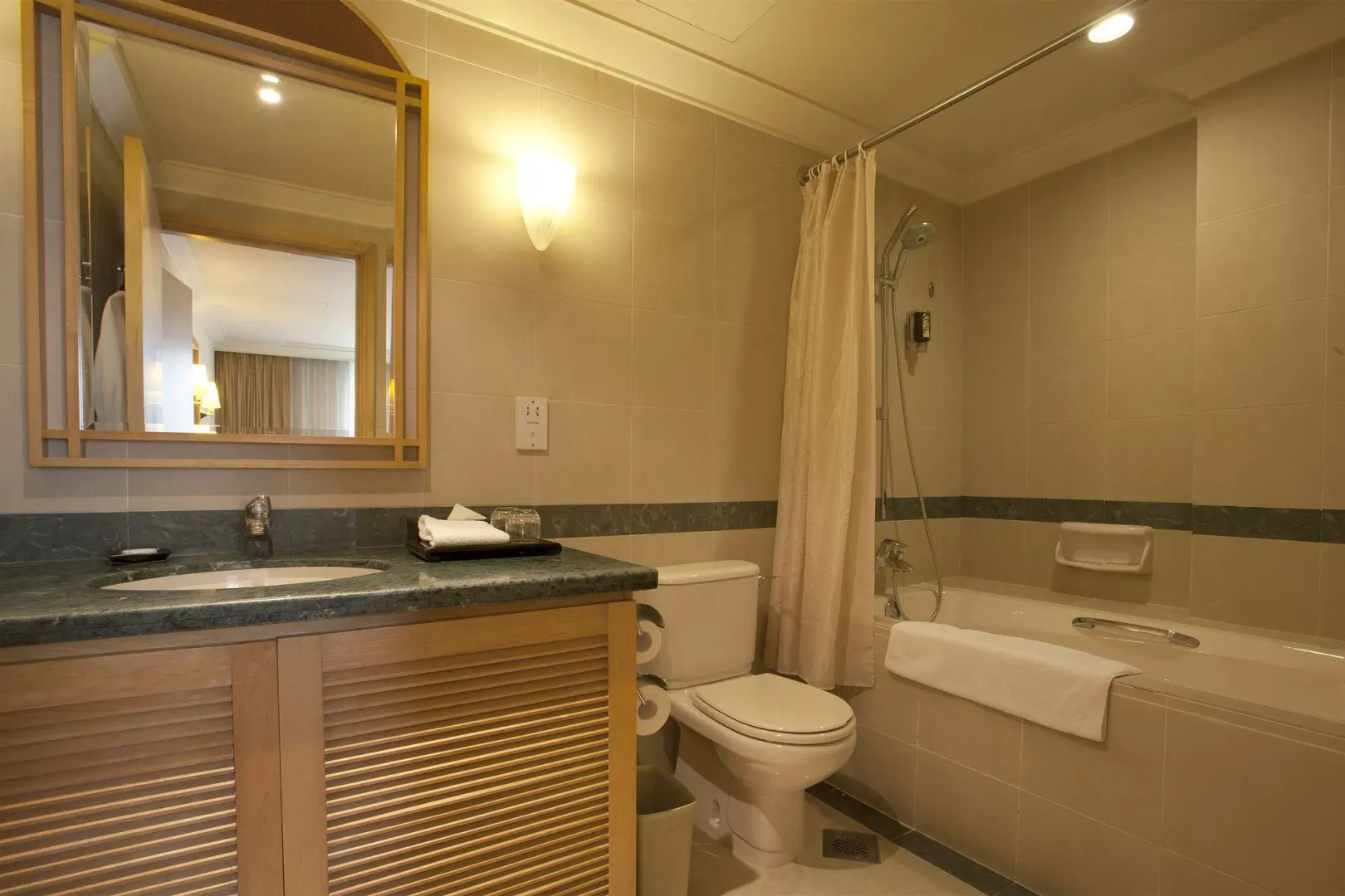 Foto - Lanson Place Winsland, Singapore