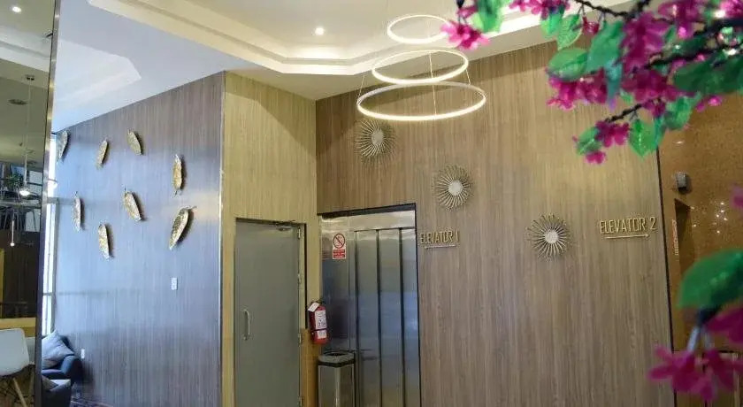 Photo - Gran Mundo Hotel & Suites