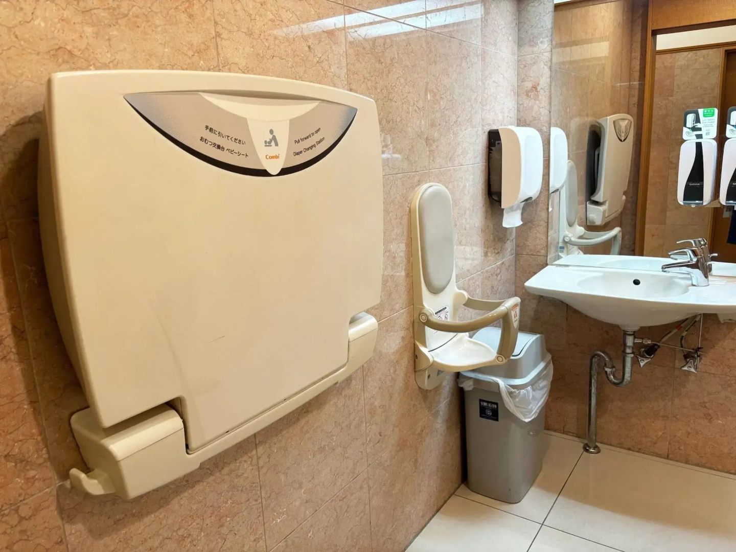 Photo - Toyoko Inn Tokyo Ikebukuro Kita 2