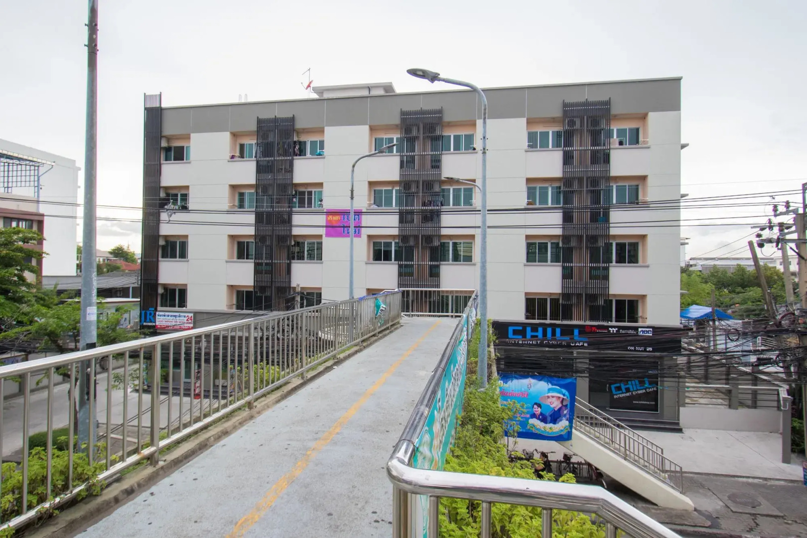 Photo - Jr Mansion On Nut Soi 25