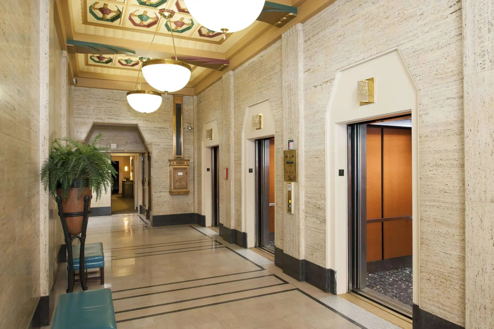 Photo - Hampton Inn Indianapolis Downtown Across from Circle Centre