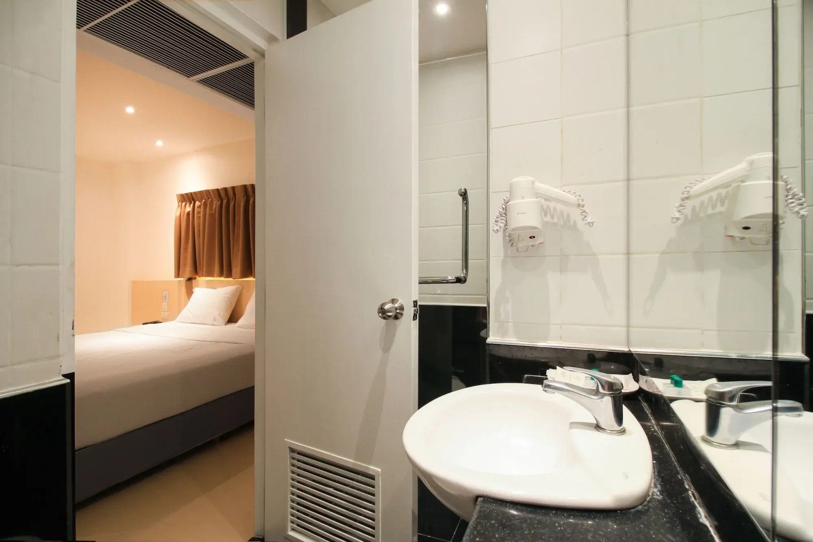 Foto - Ten Stars Hotel