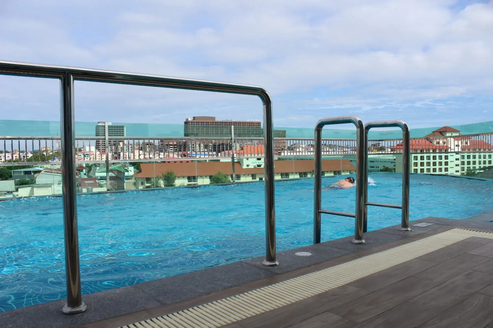 Foto - Garner Hotel Pattaya Central by IHG