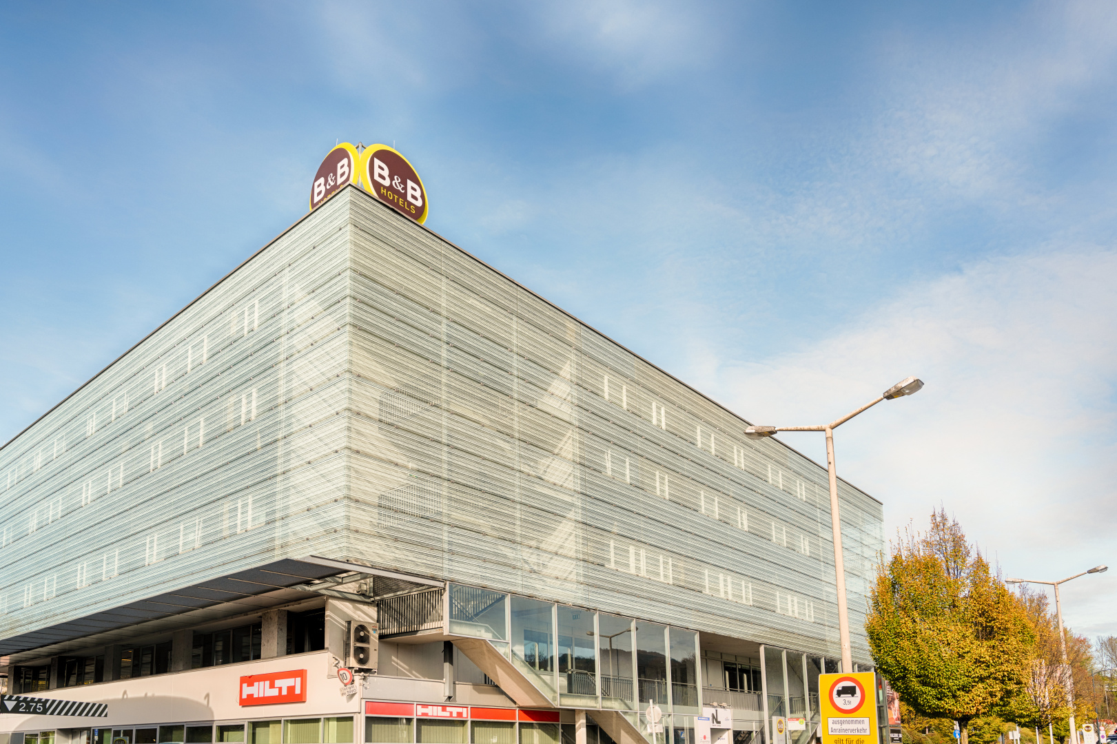 Foto - ibis Salzburg Nord