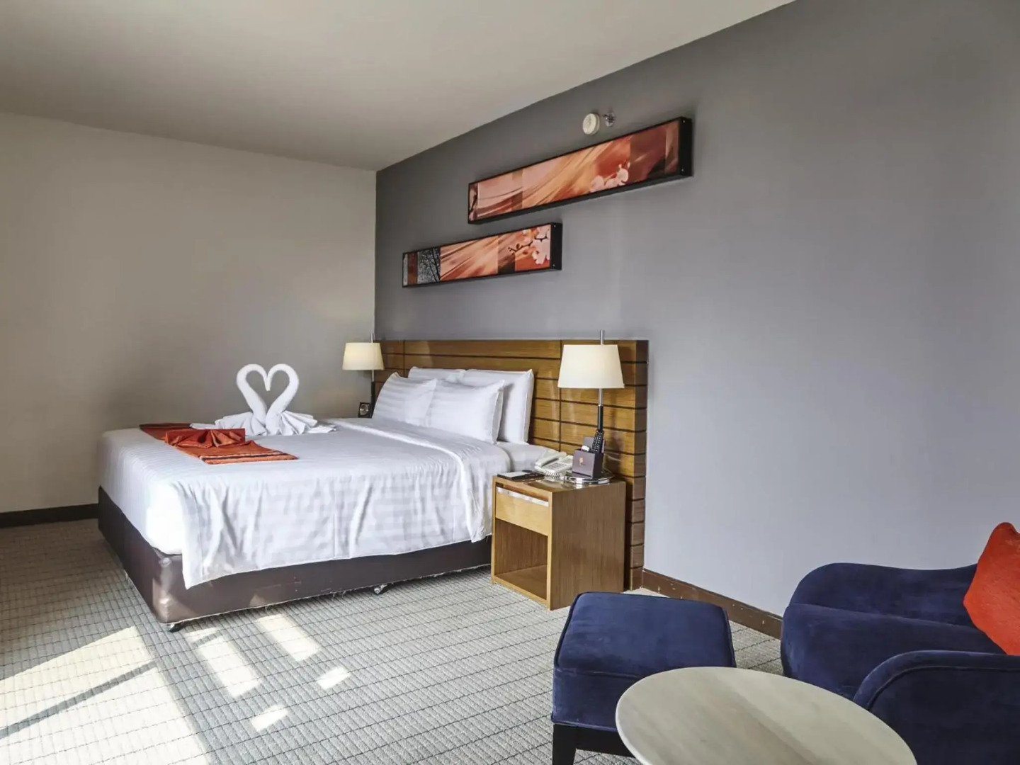 Foto - Lumen Bangkok Srinakarin