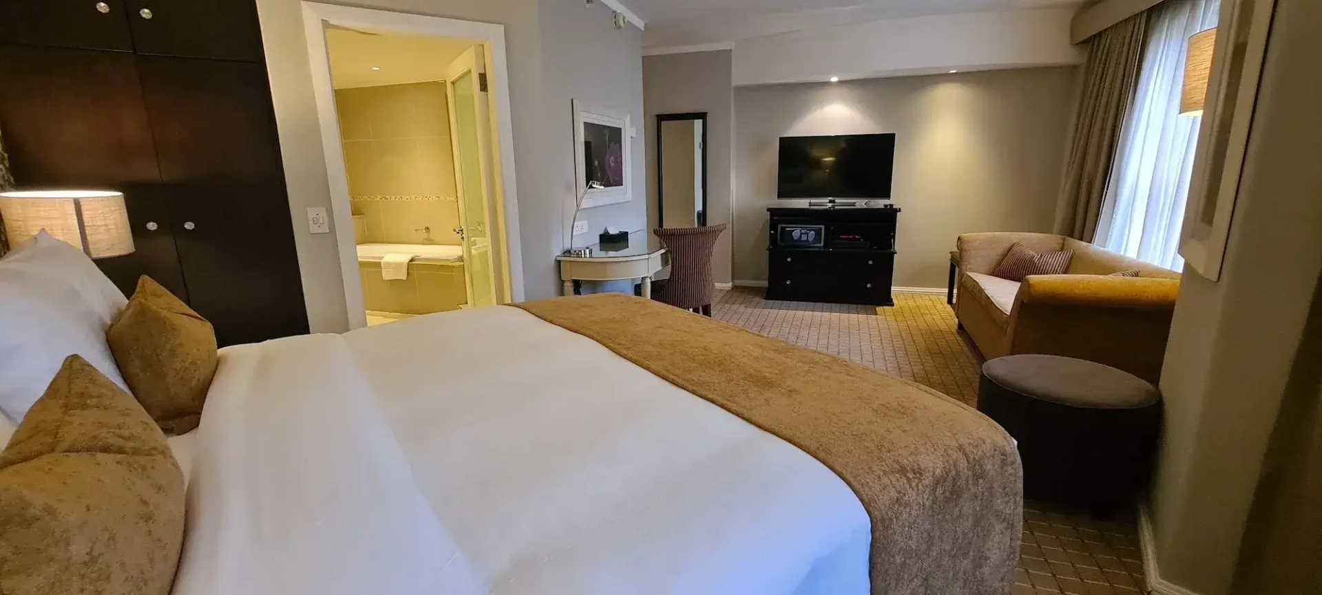 Photo - Southern Sun The Cullinan