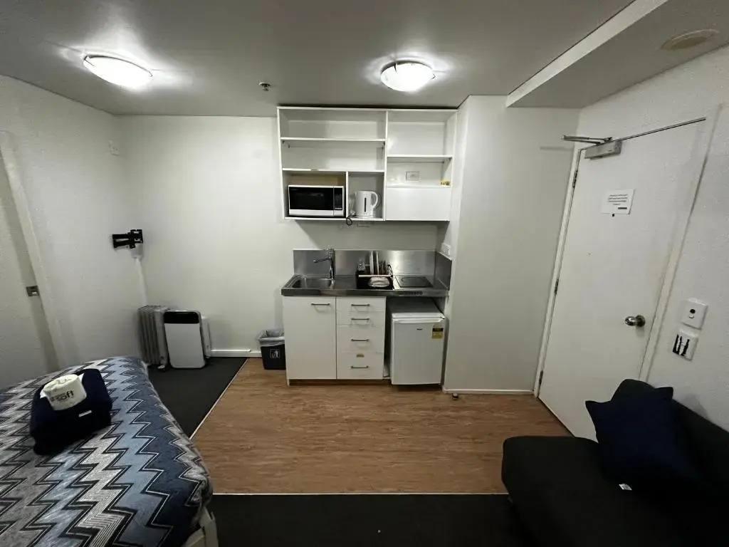Photo - Columbia Apartments
