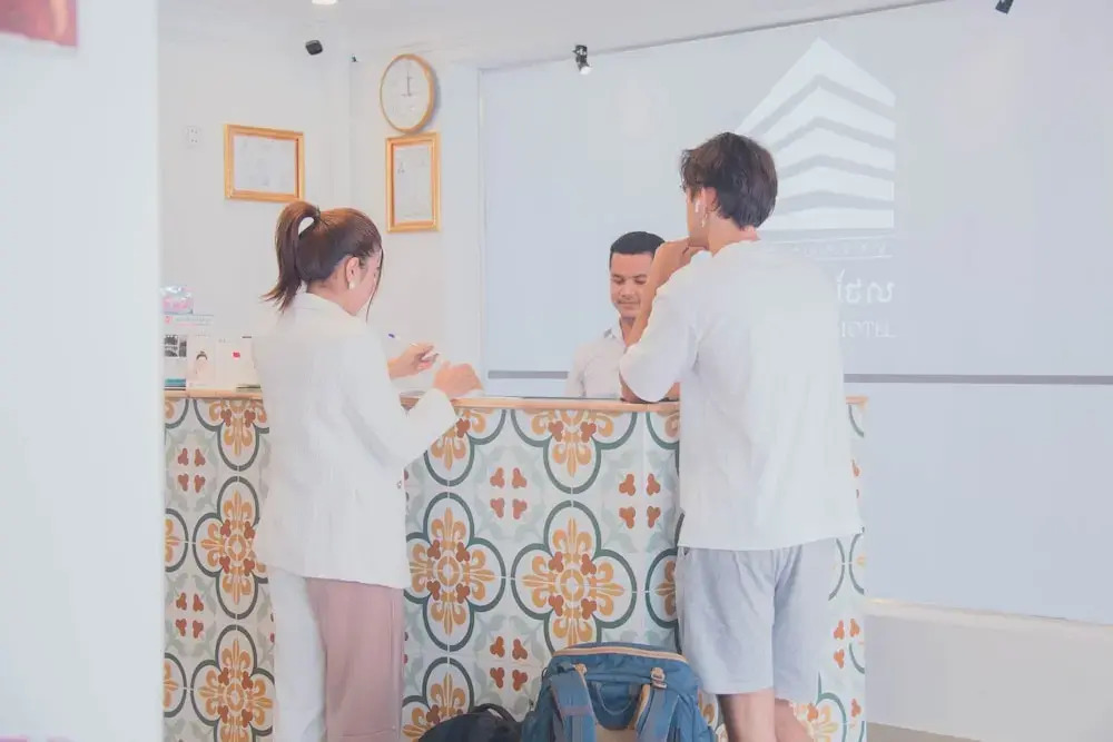 Photo - White Corner Hotel