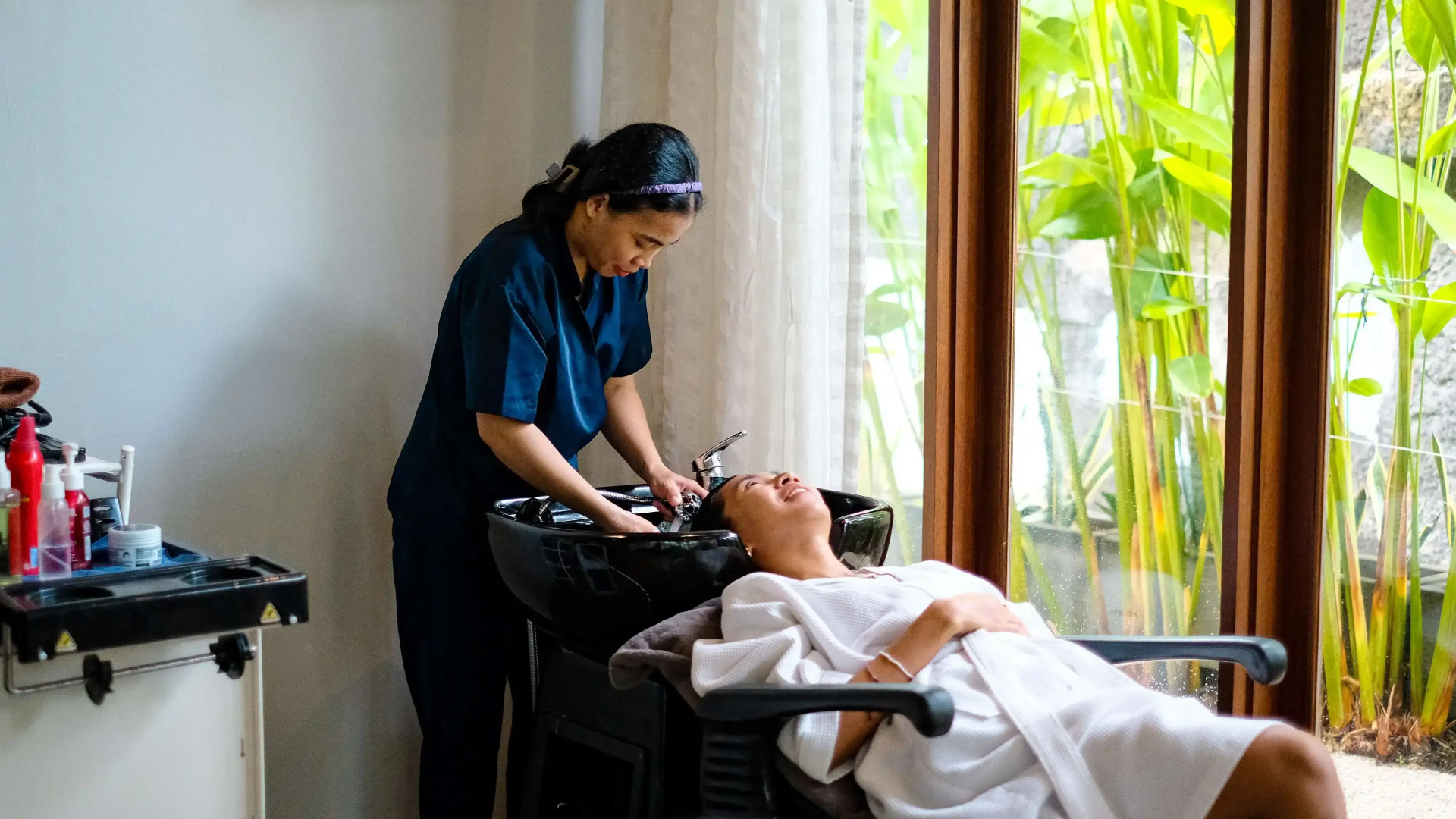 Foto - Away Bali Legian Camakila