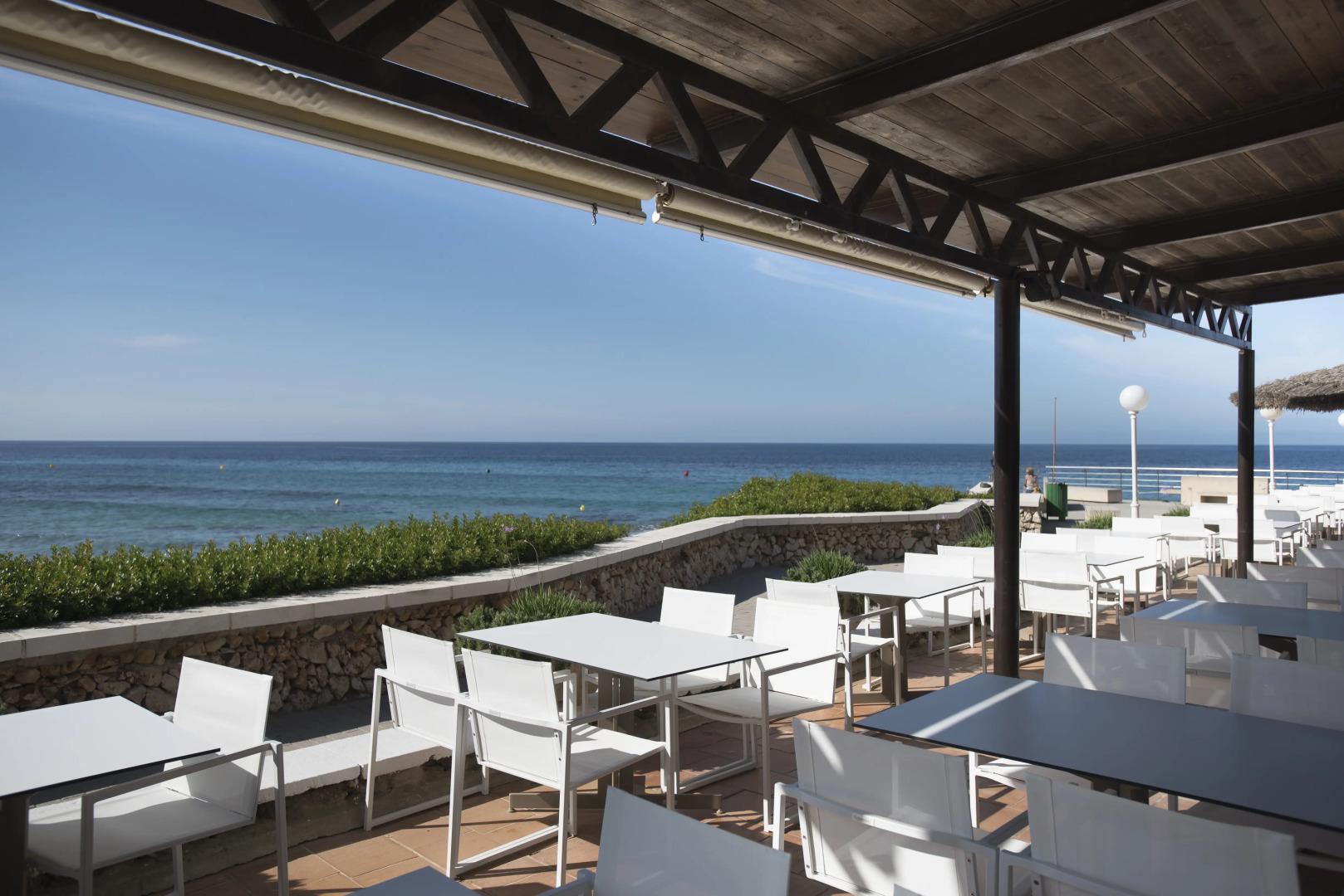 Photo - Seth Santo Tomás