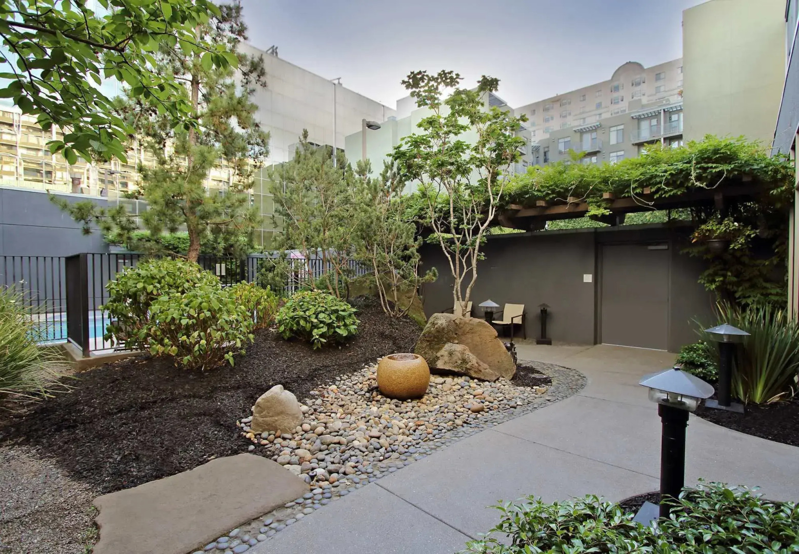 Photo - Courtyard Oakland Downtown