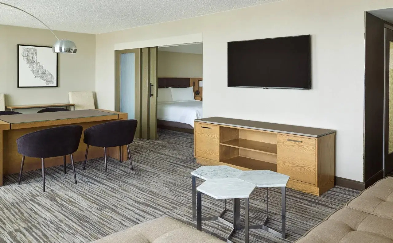 Photo - Warner Center Marriott Woodland Hills
