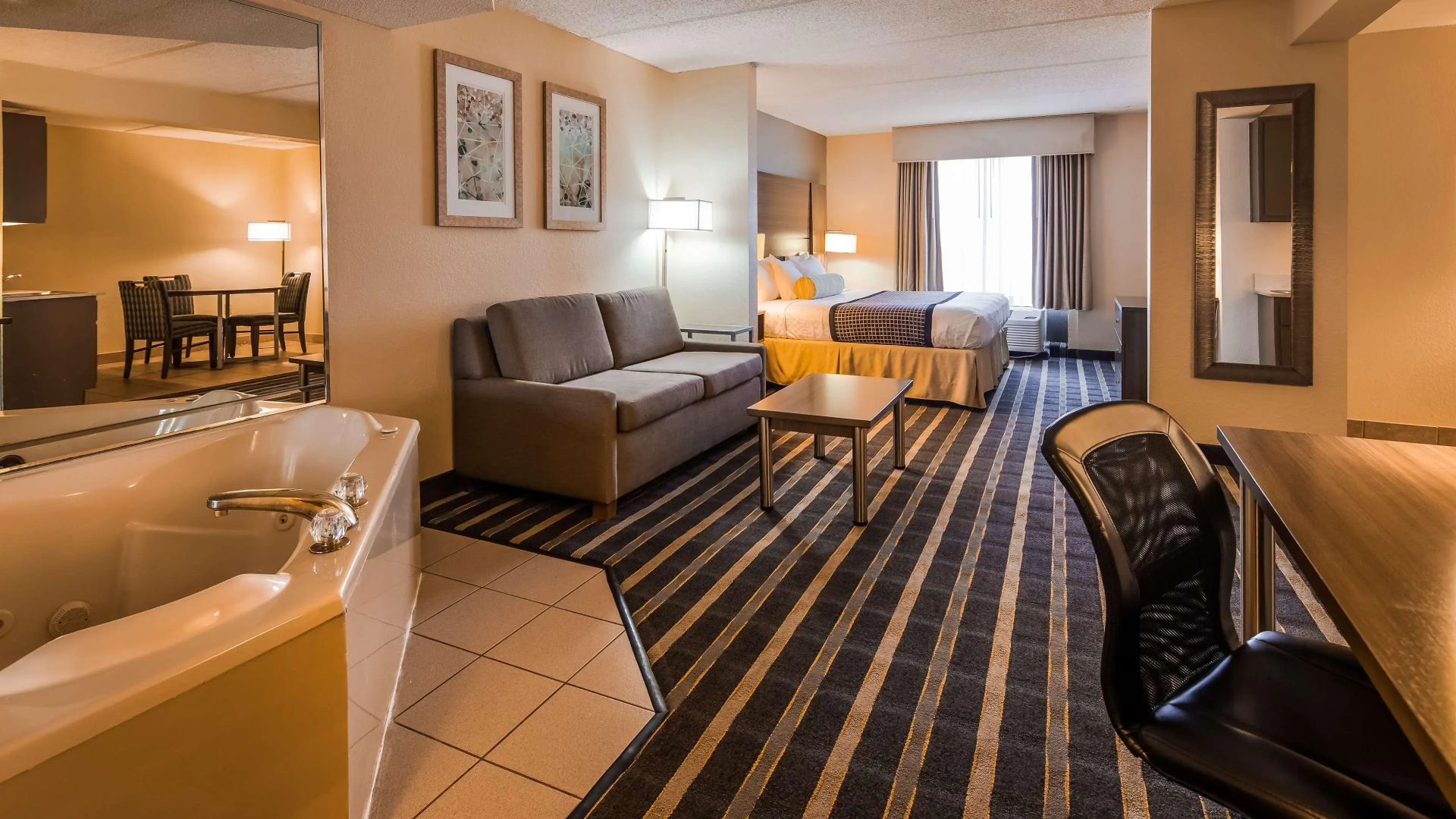 Photo - Four Points by Sheraton College Park Atlanta Airport