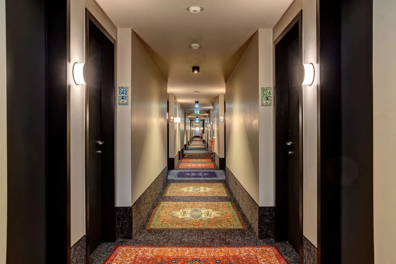 Photo - Schulz Hotel Berlin Wall at the East Side Gallery