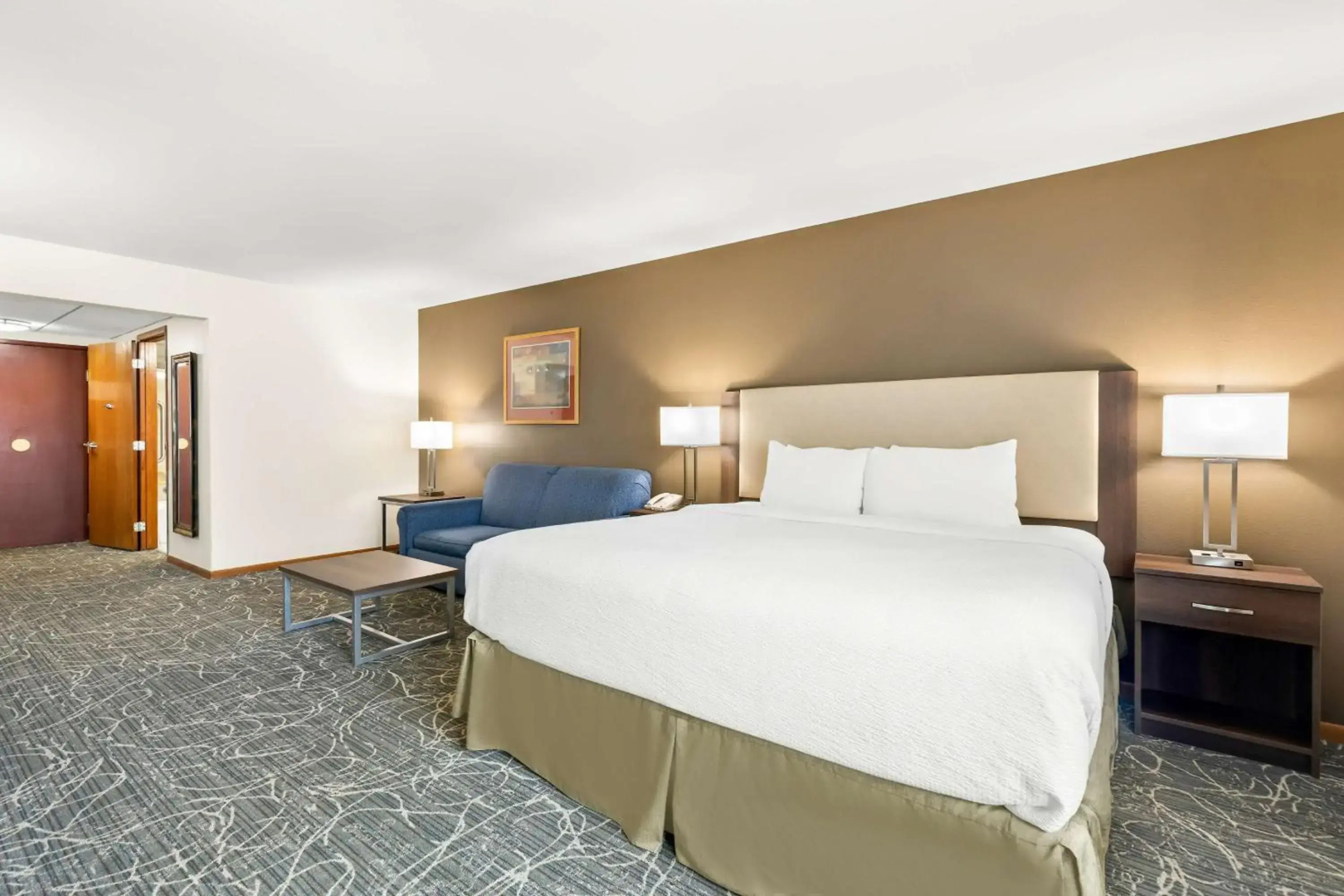 Photo - Best Western West Towne Suites