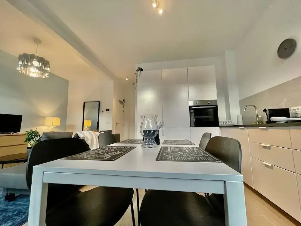 Photo - OneLuxStay near Fashion District