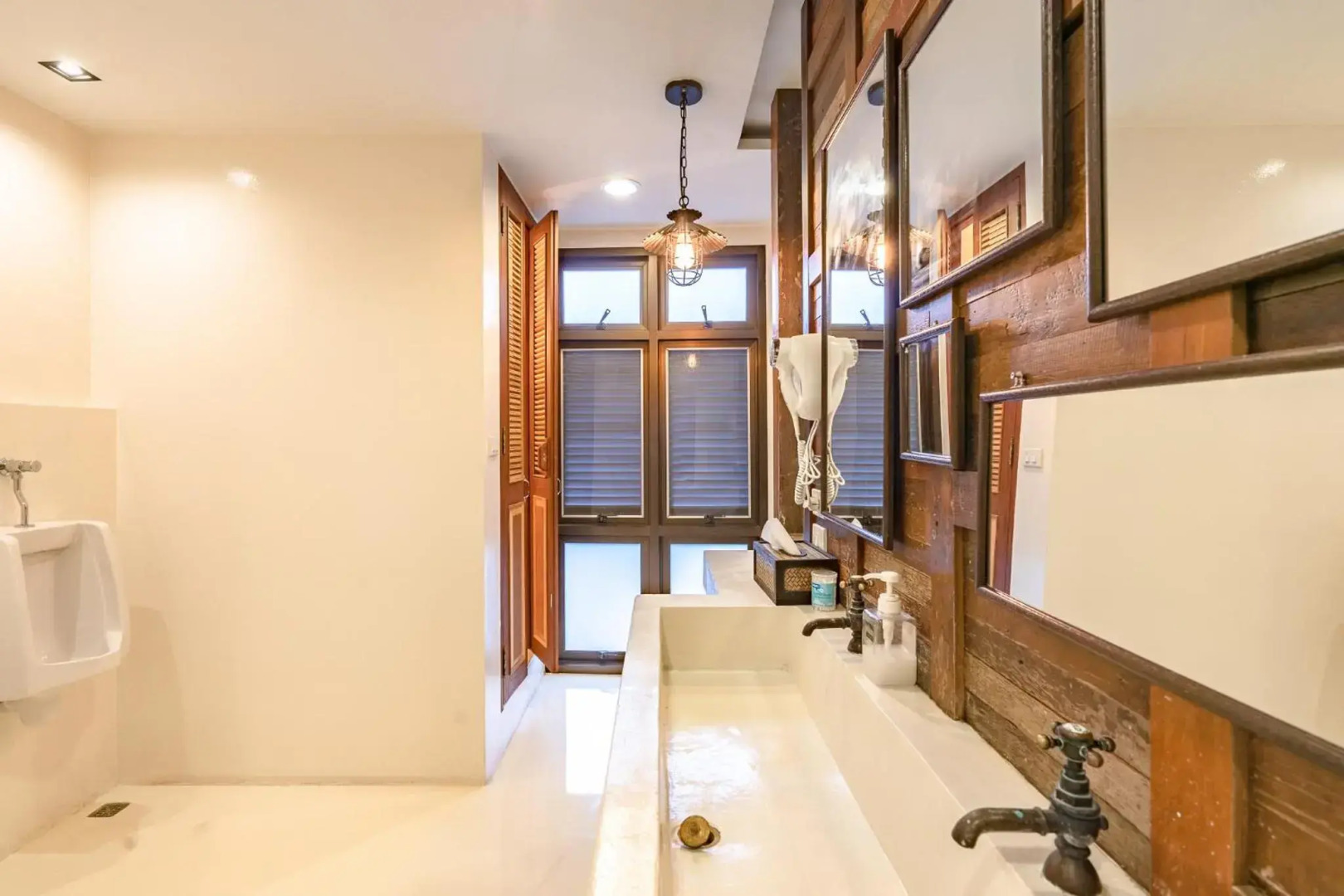 Foto - Siam Plug In Hostel