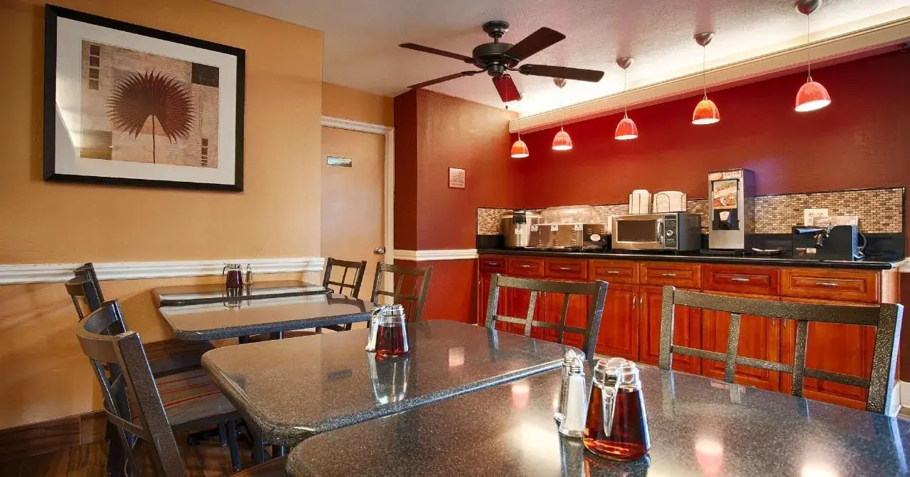 Foto - Best Western Plus Ontario Airport & Convention Center