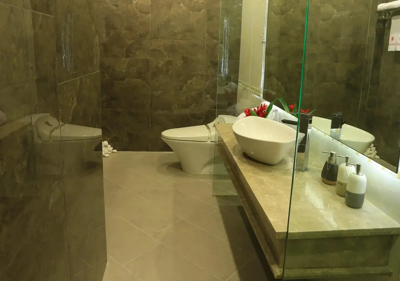 Photo - Valentine Hotel