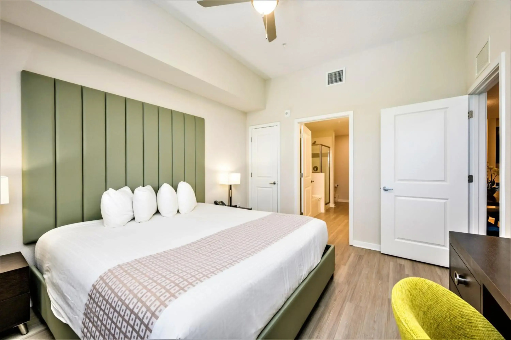 Photo - Vista Cay Resort by Millenium at Universal Blvd.