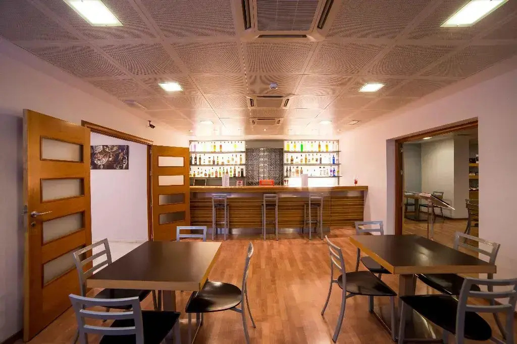 Photo - Hotel Serrano