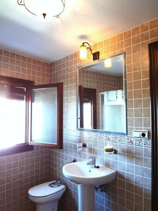 Photo - Hotel Rural Poqueira II