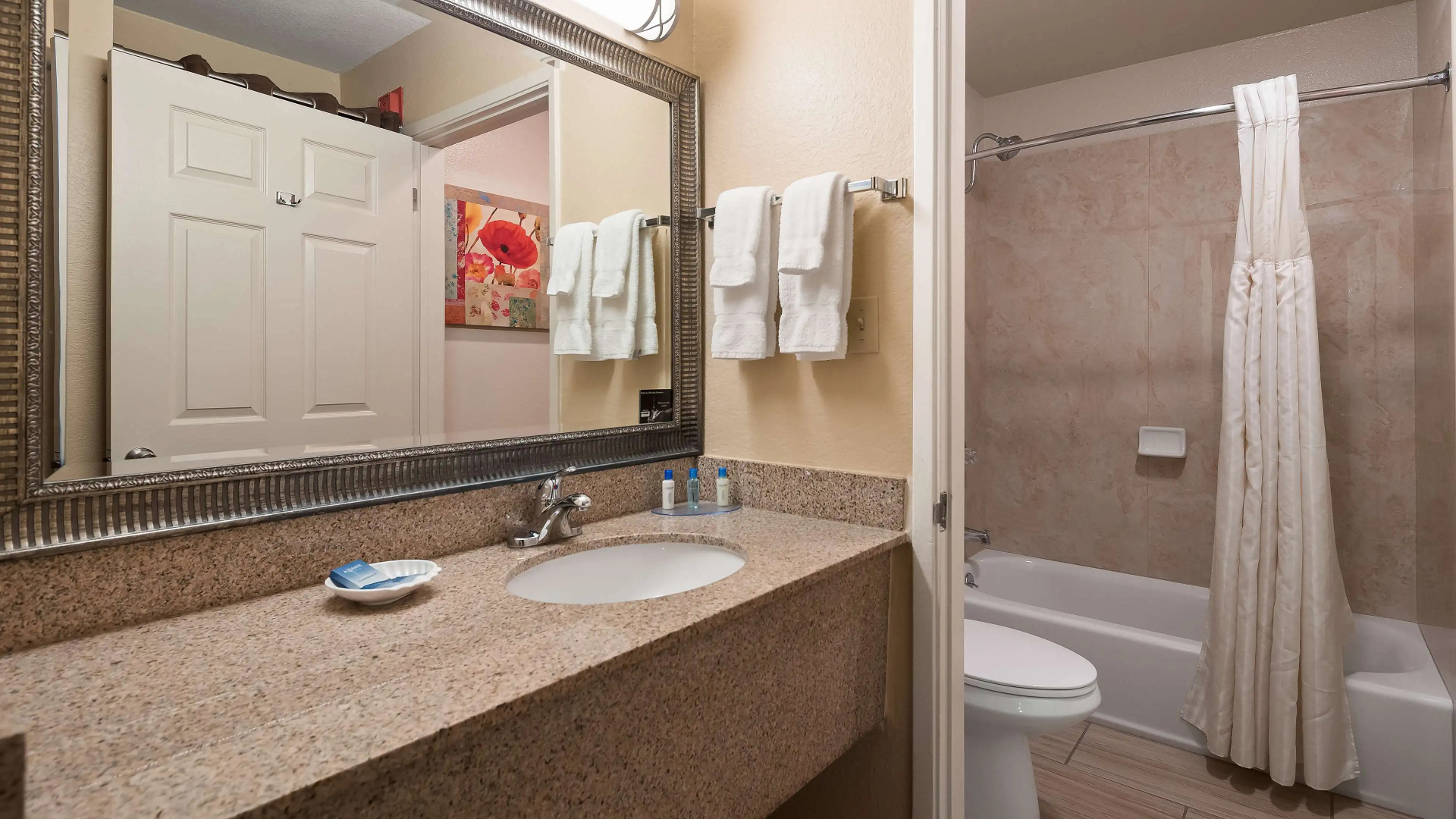Foto - Best Western Plus Pleasanton Inn