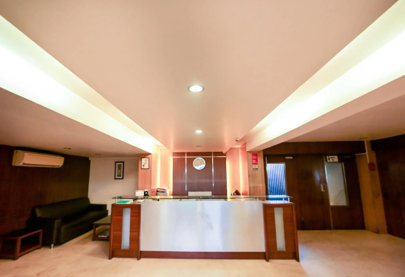Photo - Hotel Lucky Goregaon