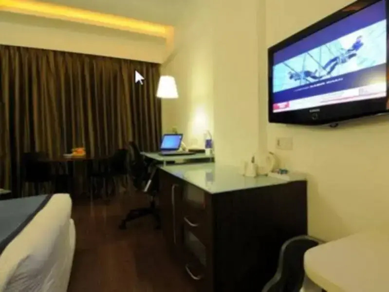 Photo - The Central Court