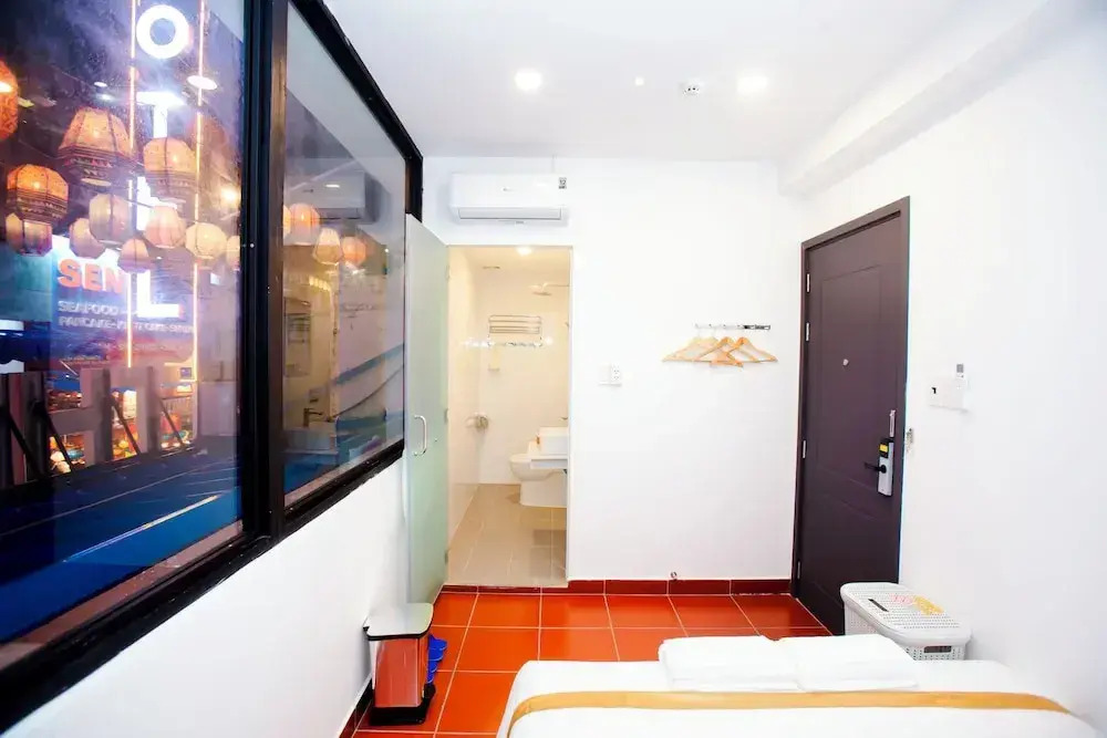 Photo - THE RICE HOTEL Sen Oc 191 - 226 Bui Vien