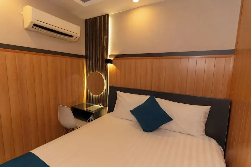 Photo - Prince Hotel