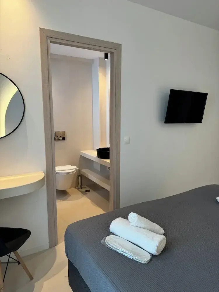 Photo - Angelo Estate Santorini