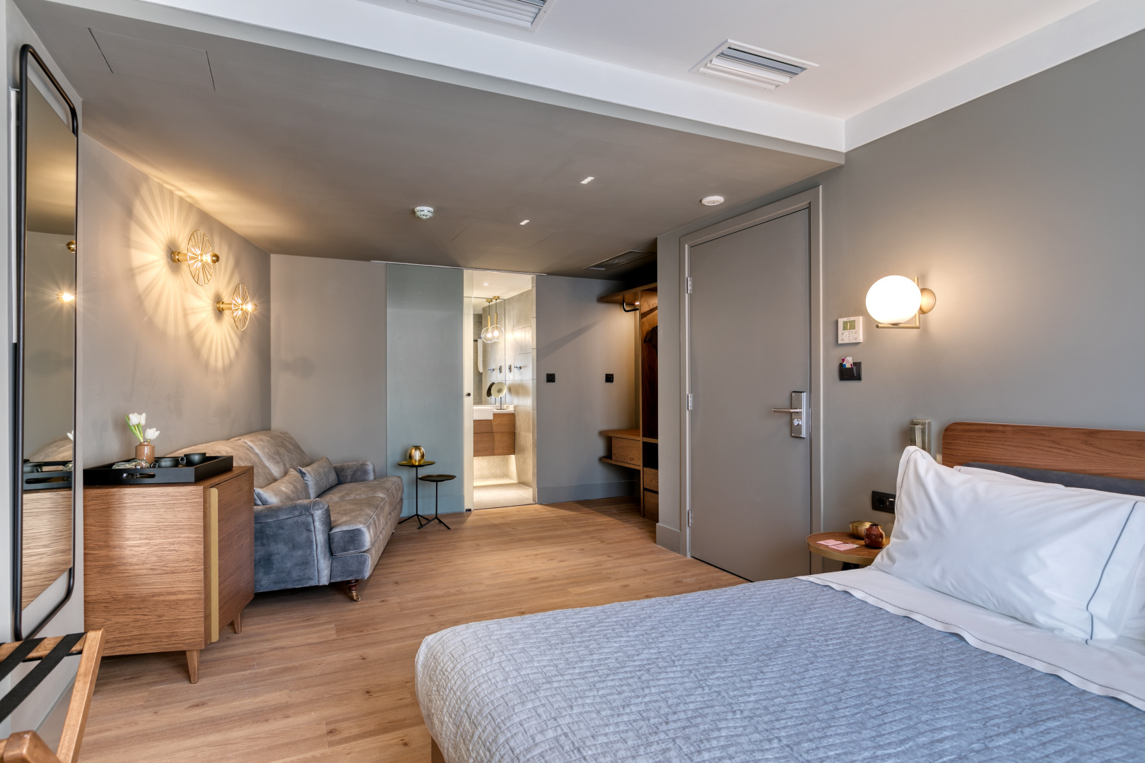 Photo - Bob W Athens Eolou