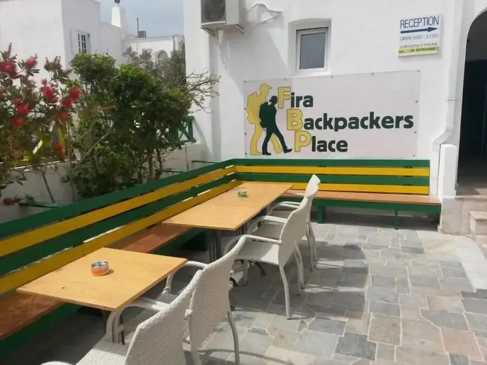 Foto - Fira Backpackers Place