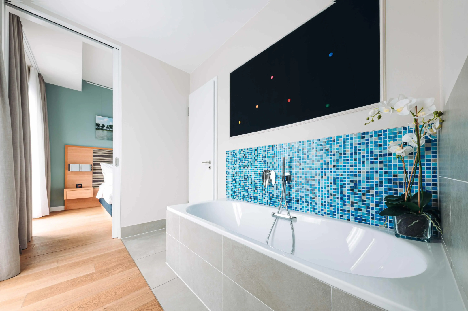 Photo - The Wellem Hotel
