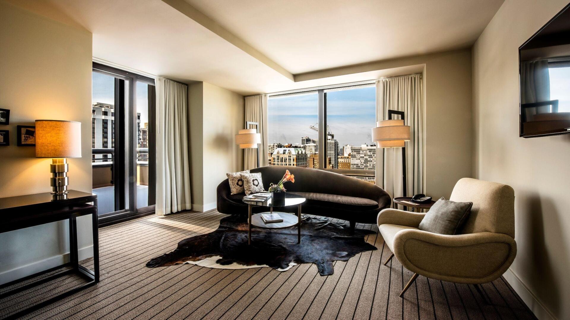 Photo - Thompson Chicago, by Hyatt