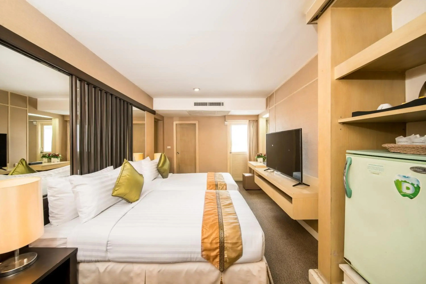 Foto - The Niran Grand Hotel
