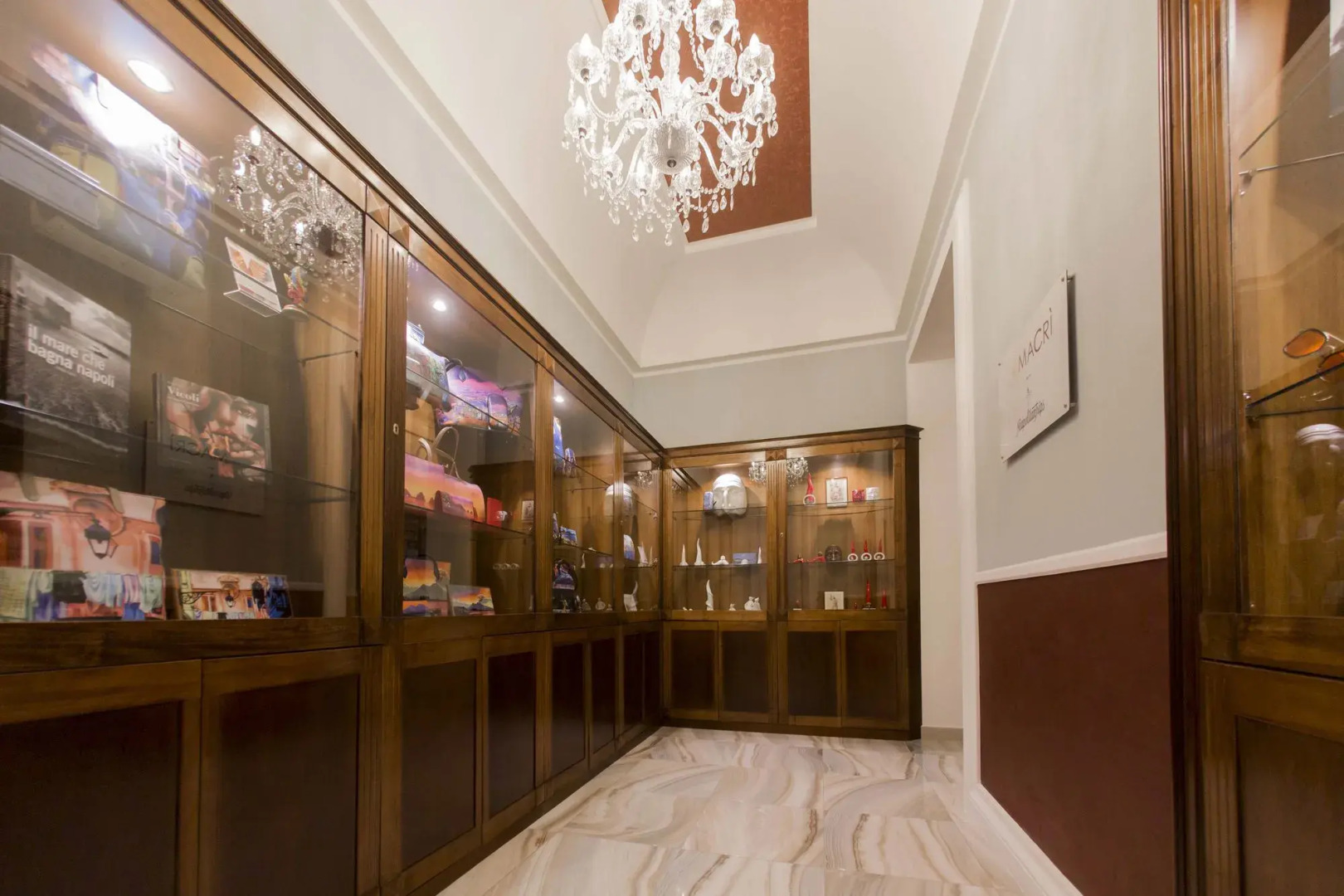 Photo - NeapolitanTrips Hotel