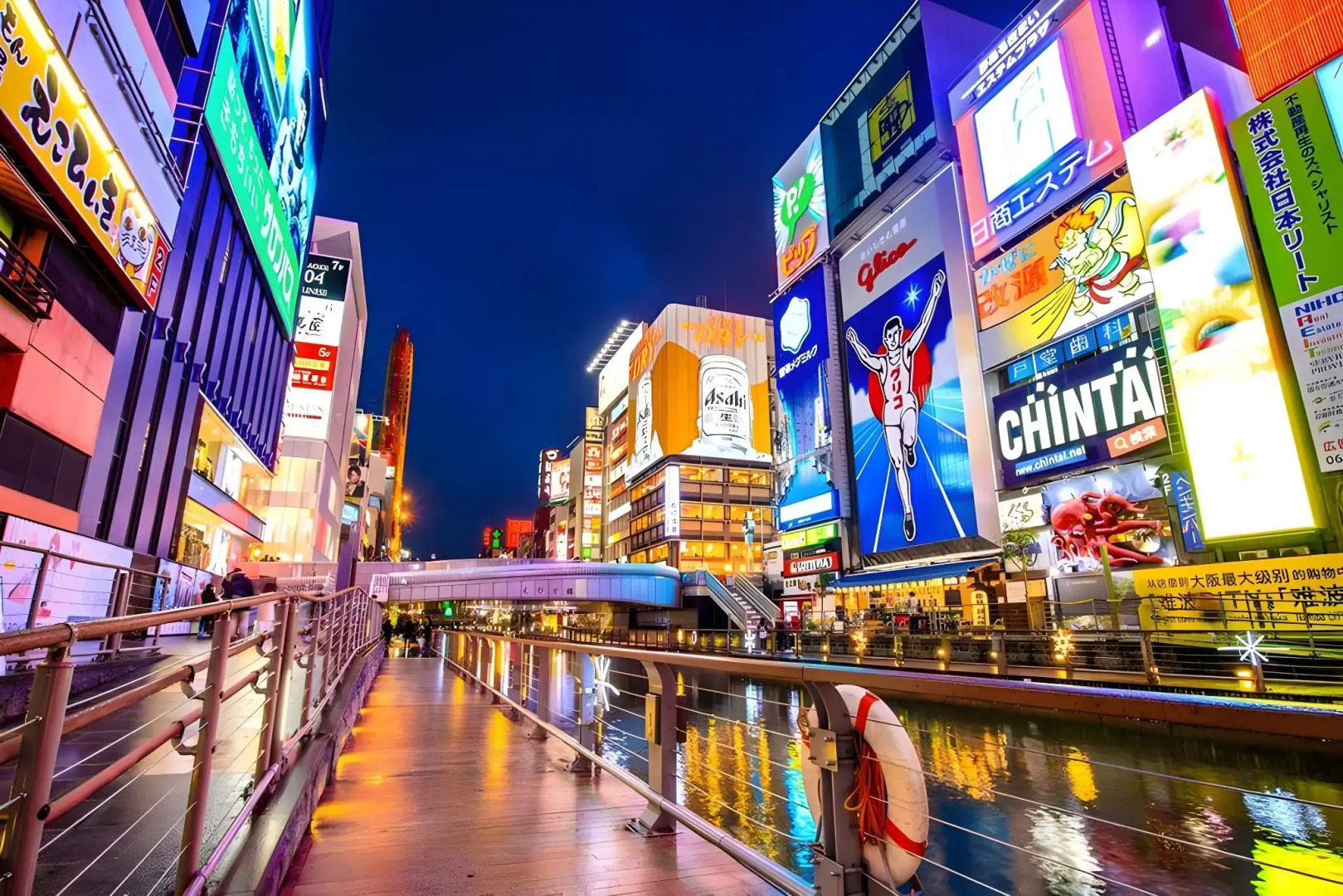 Photo - Arrow Hotel in ShinsaiBashi 朝食無料サービス中