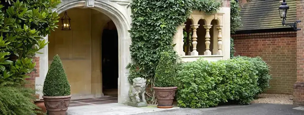 Photo - Warren House Hotel