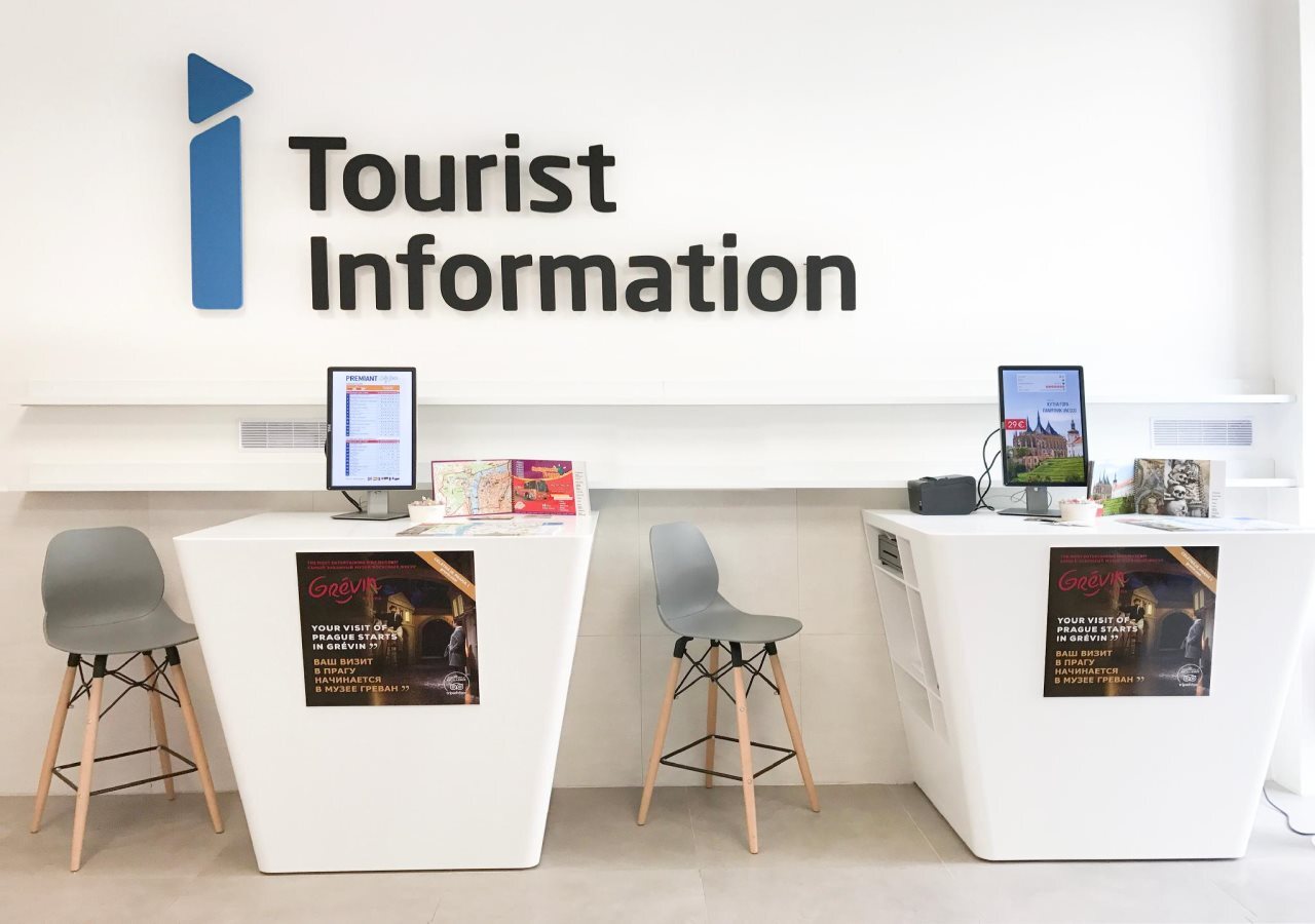 Photo - Royal Court Legerova