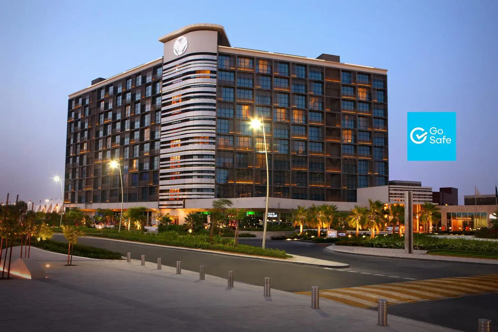 Photo - Yas Plaza Marina