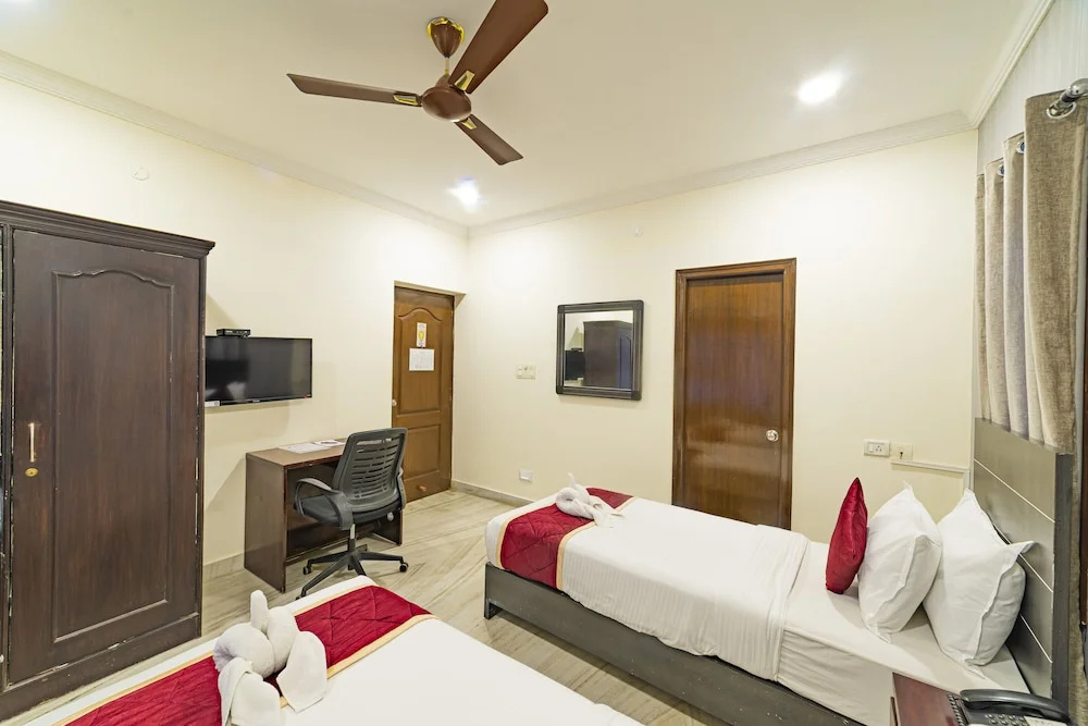 Photo - Hotel Athome & Serviced Apartments by Deccan Serai Hotels