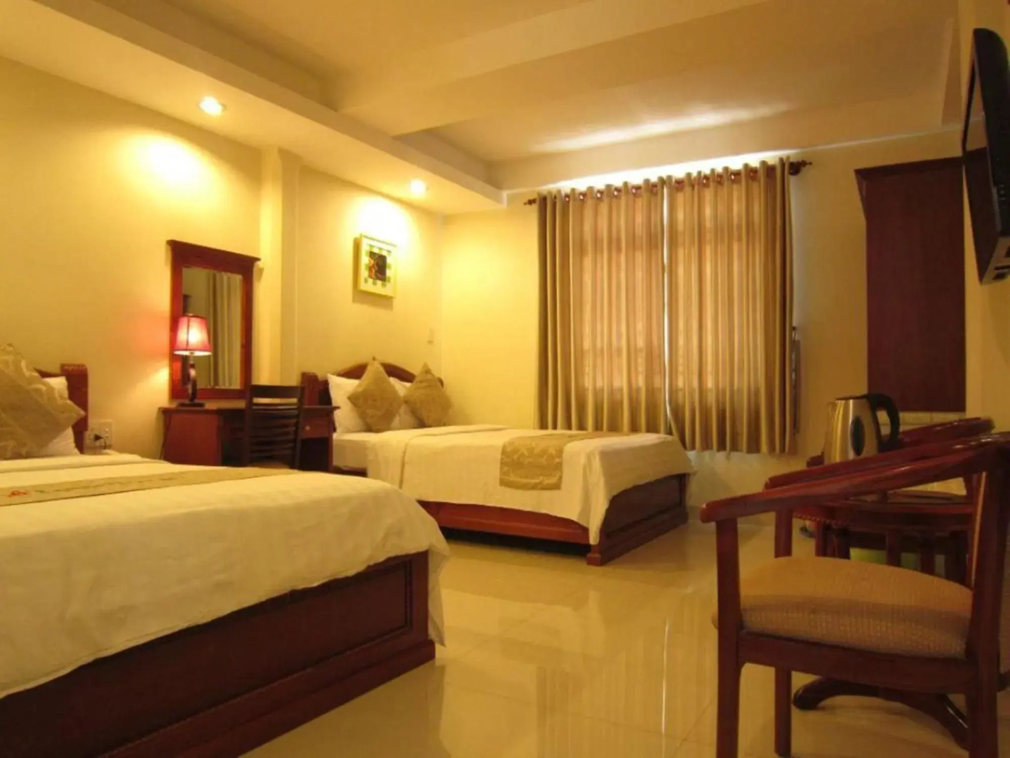 Photo - Hoang Hoang Hotel (Bloom 3)